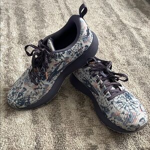 Brooks Women's Athletic Sneakers